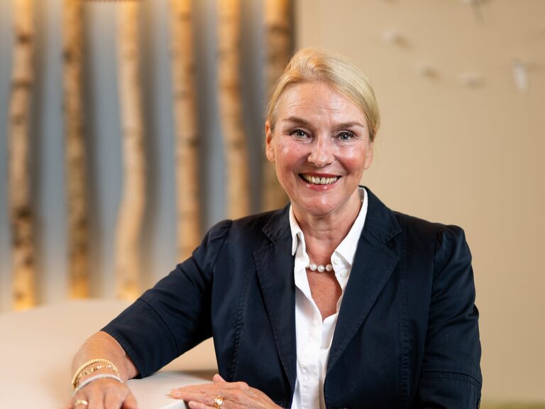 Jasmine Birke, Hotel Birke Kiel